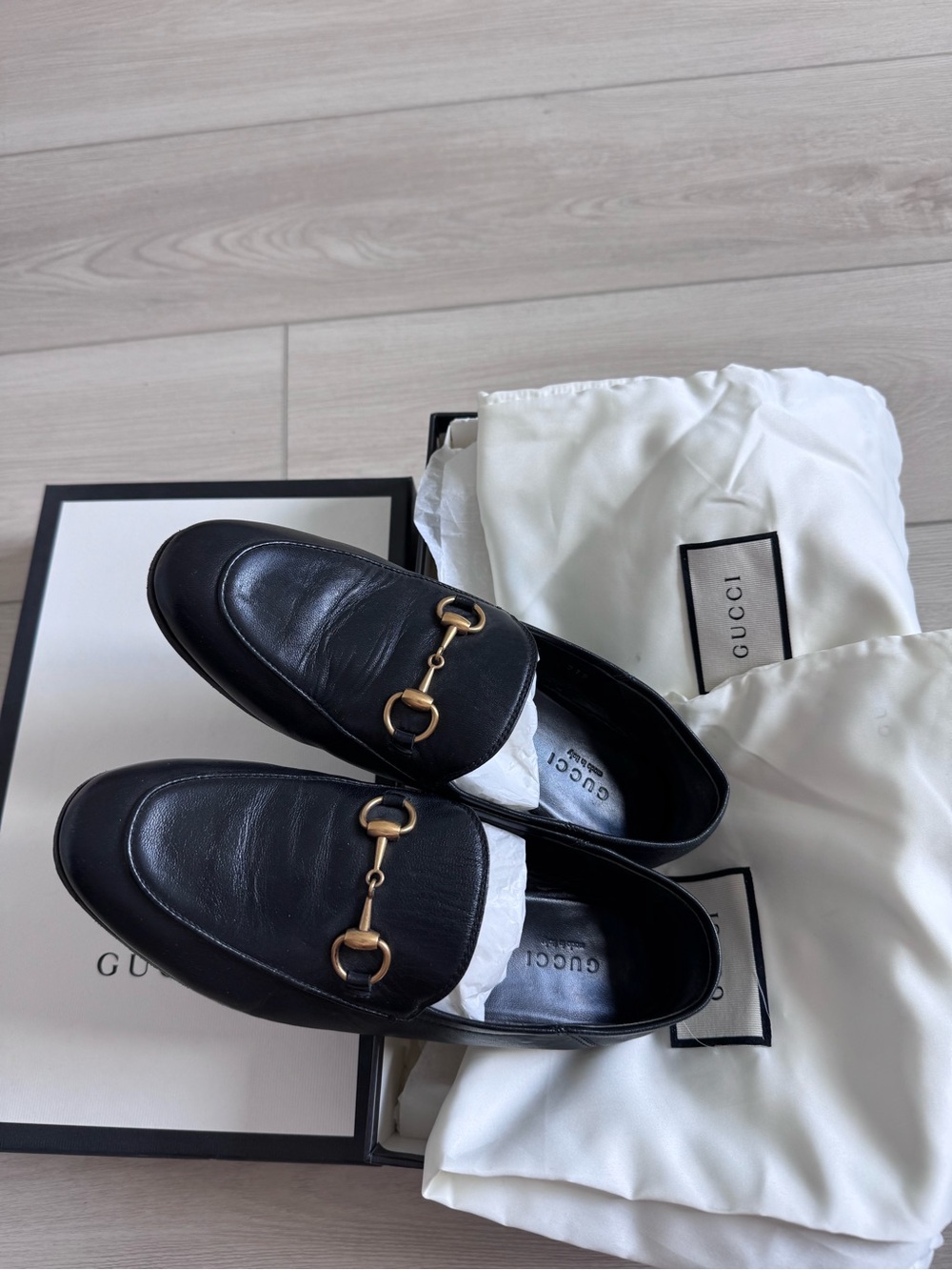 Gucci Black Leather Horsebit Loafers Jordans sz 35
